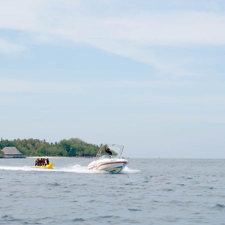 Visit Beach Inn Hulhumalé Buitenkant foto